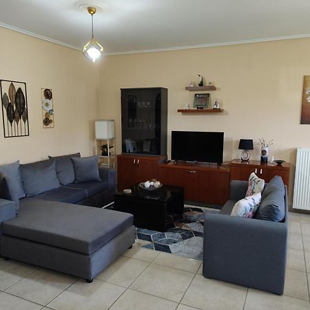 הוילה Corinth Violeta'S House מראה חיצוני תמונה